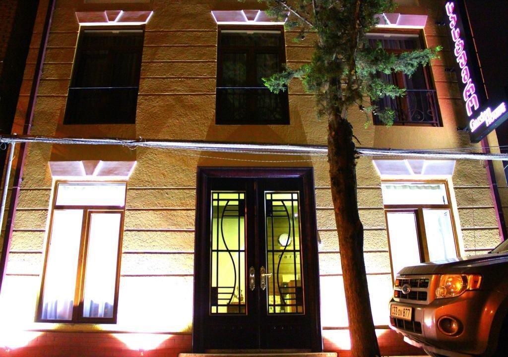 Hotel Garden House Tiflis Exterior foto